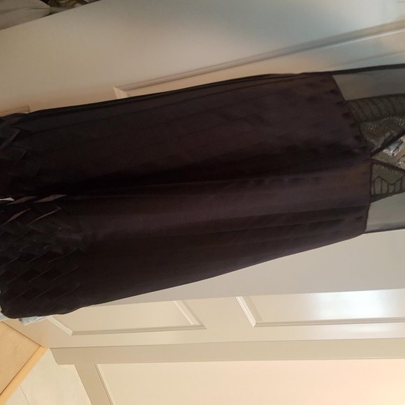 Black party dress - Picture 3 of 5